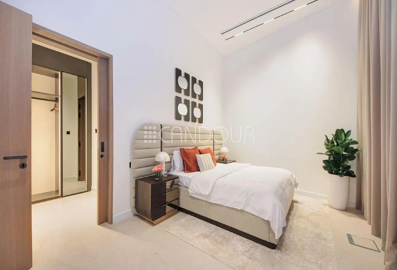7 BR Mansion | Corner Plot | Handover Q3 2026