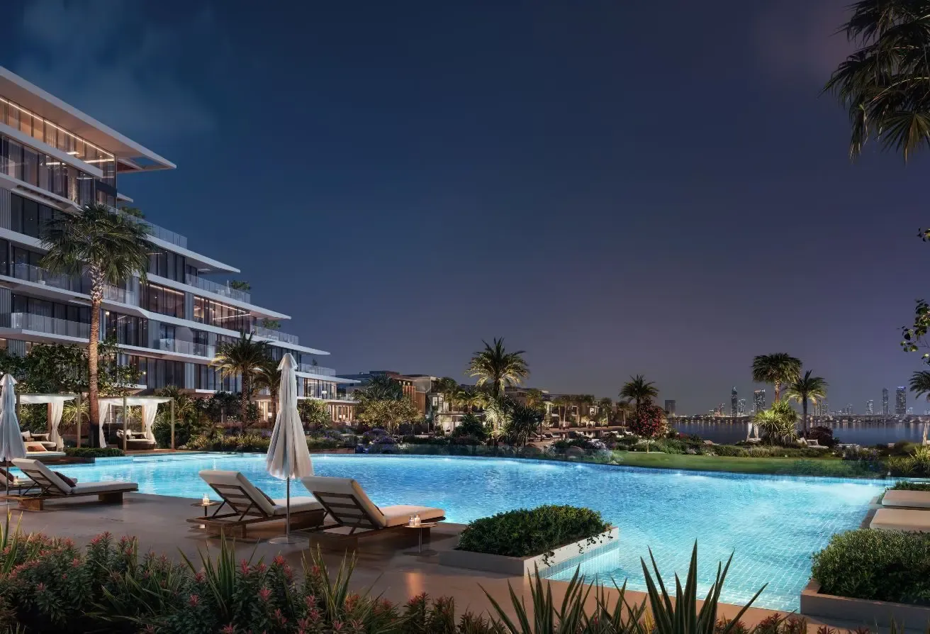 Palm Central 4BR Townhouse | Coastal Luxury Living