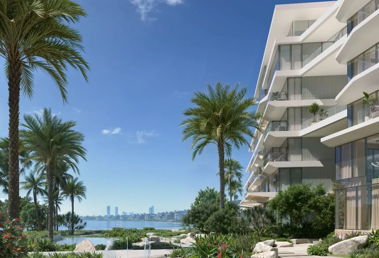 Palm Central 4BR Townhouse | Coastal Luxury Living