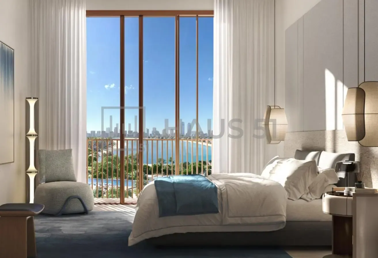 Beachfront | 4 Bedroom | Panoramic Water View