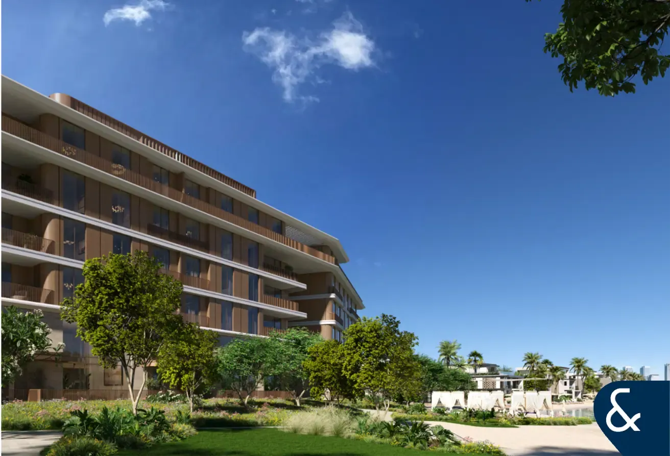 Waterfront l Resort Lifestyle l Beach Access