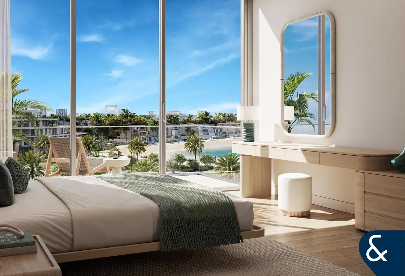 Luxury Waterfront Living at Palm Jebel Ali