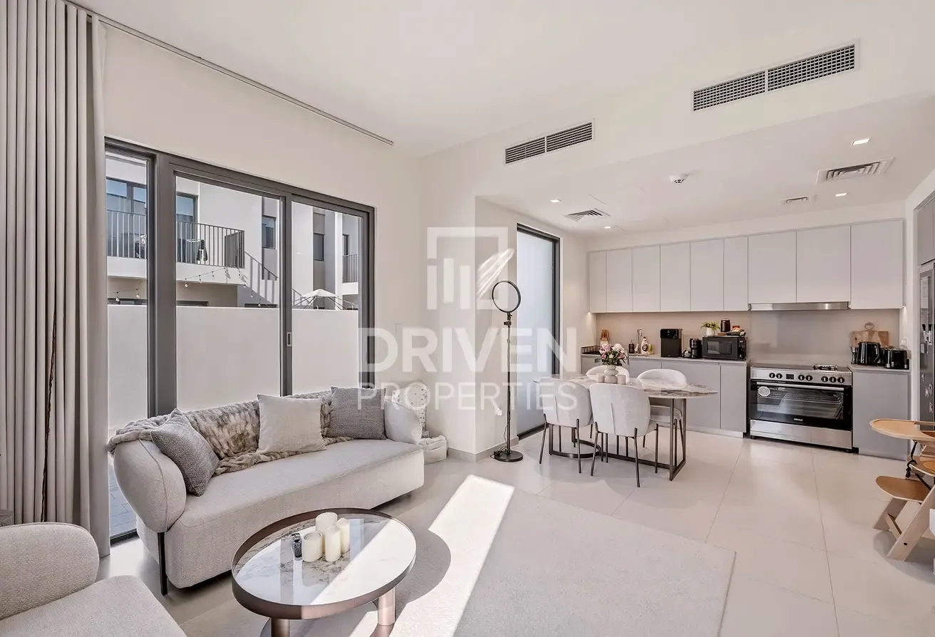 End Unit | Rented | Upgraded | Large Plot