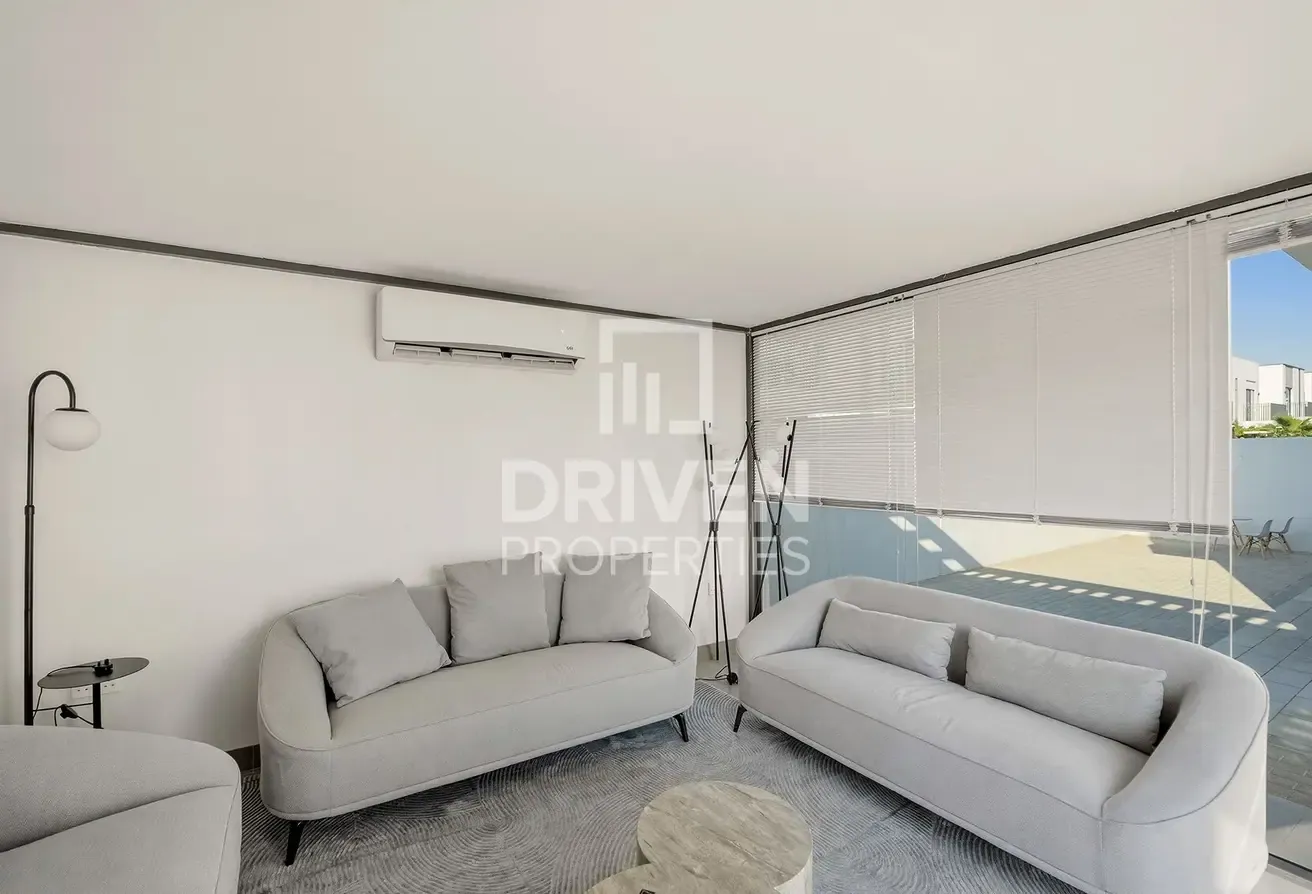 End Unit | Rented | Upgraded | Large Plot