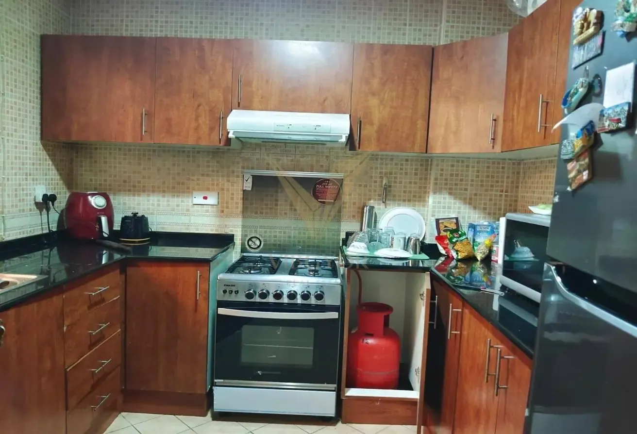 Huge Layout | Chiller Free | Separate Kitchen