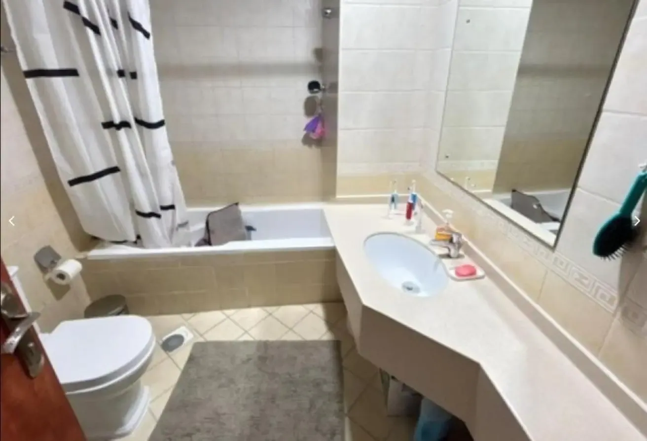 Vastu 2Br Conversion | Corner Unit | Chiller Free