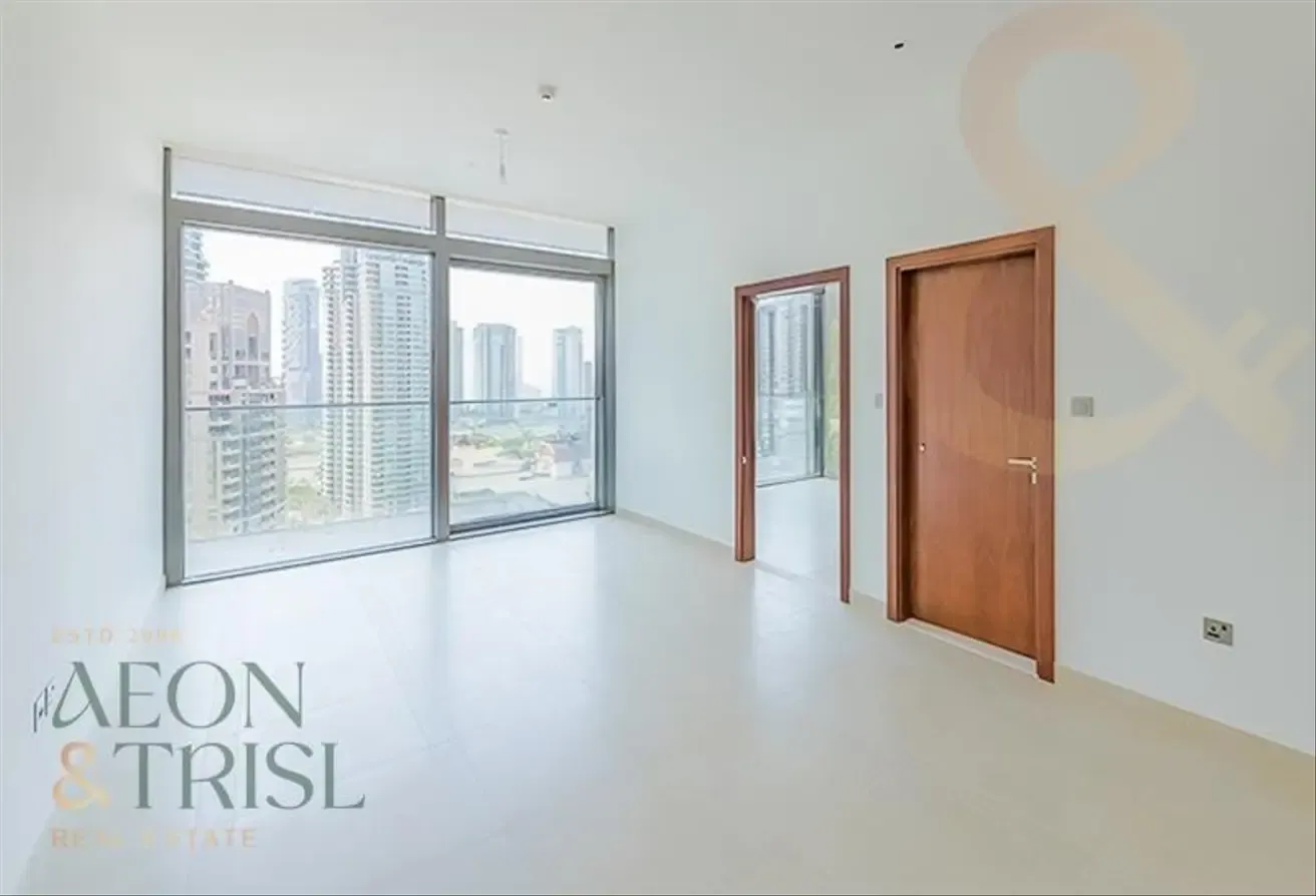 Community Expert | Multi Options | Exclusive 1 BED