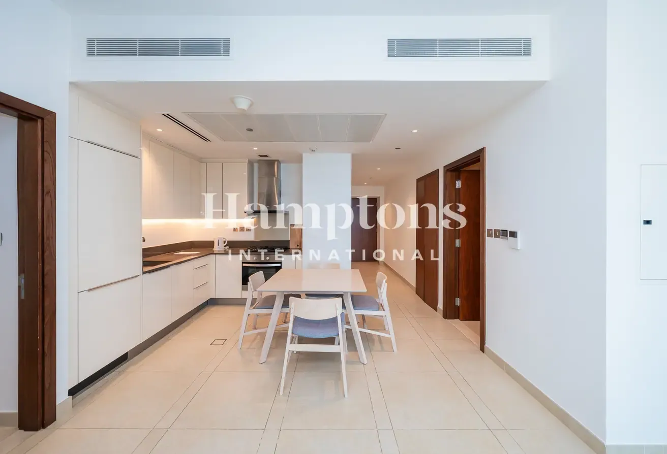 1BR Nicely Furnished | Vacant | Mid Floor