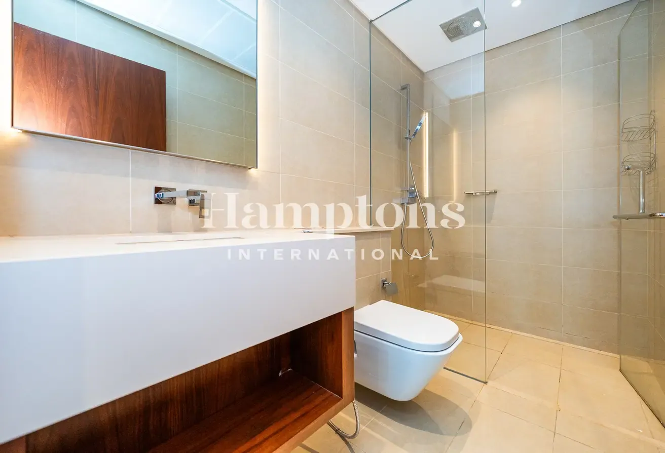 1BR Nicely Furnished | Vacant | Mid Floor