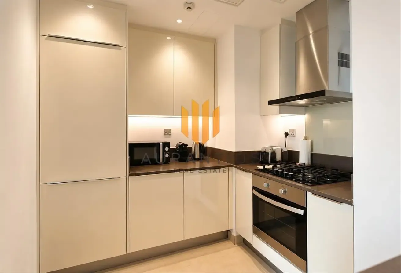 Fully Furnished | Vacant | Modern Layout