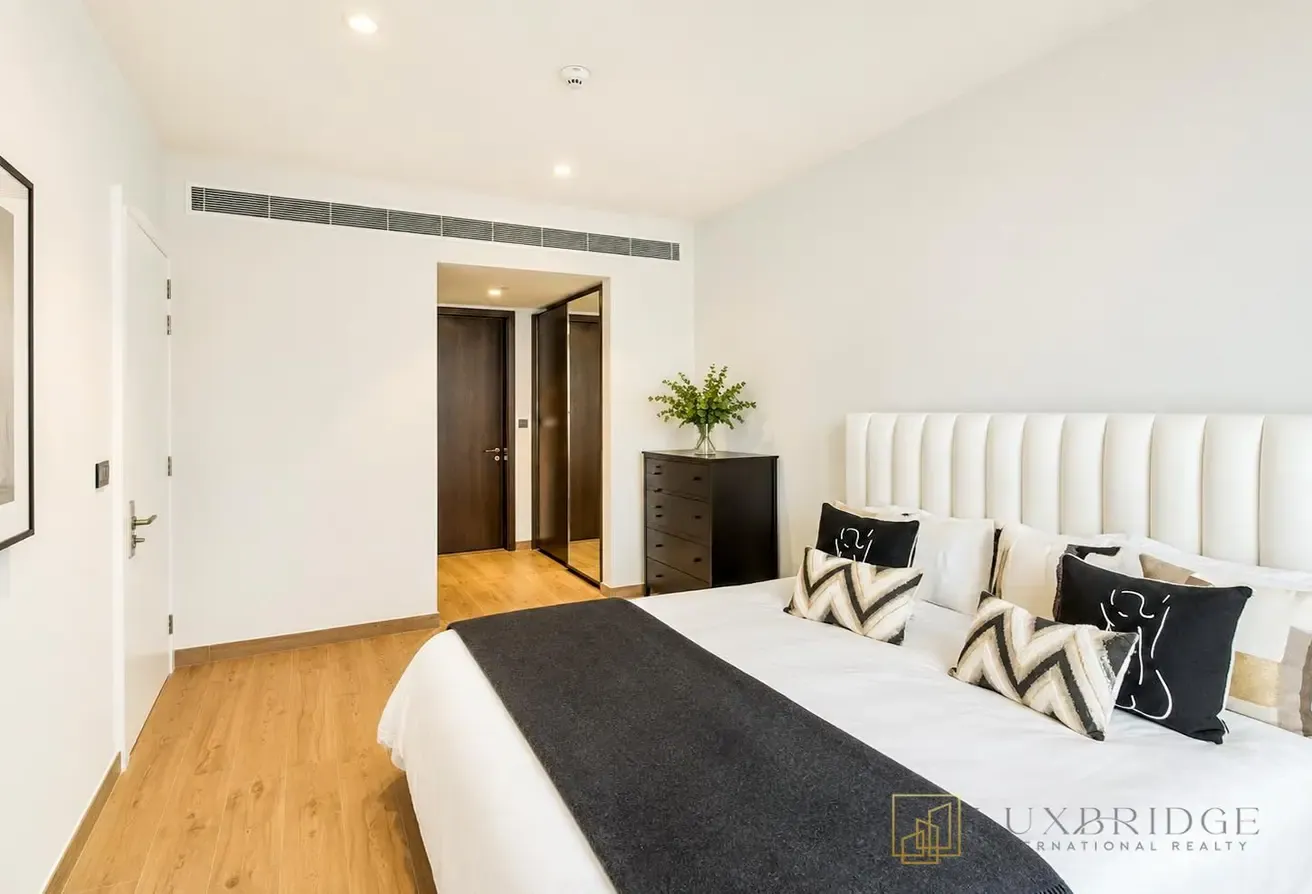 Skyline Views | Luxury Upgraded | Vacant September
