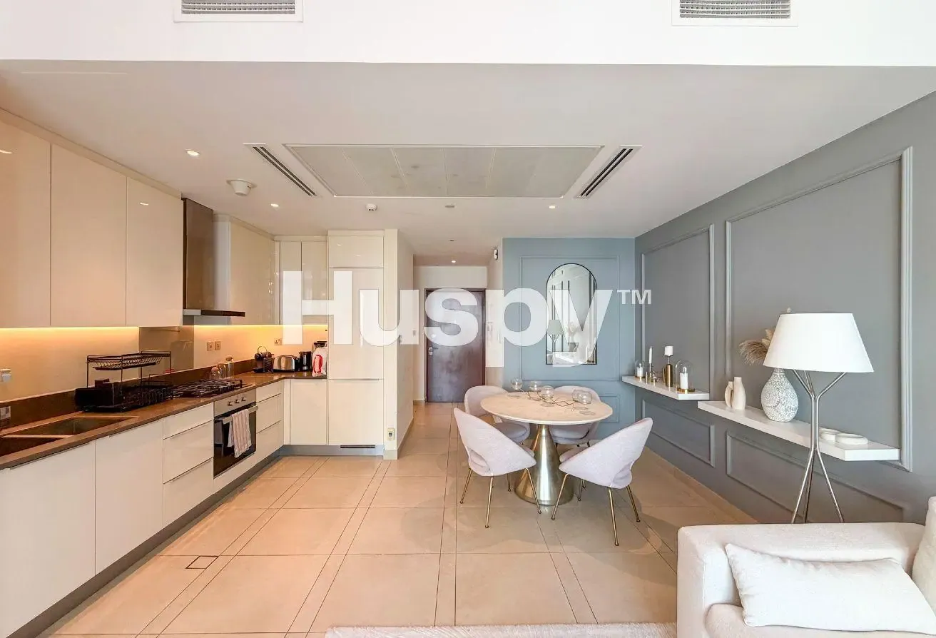 Upgraded | Vacant | Fully Furnished