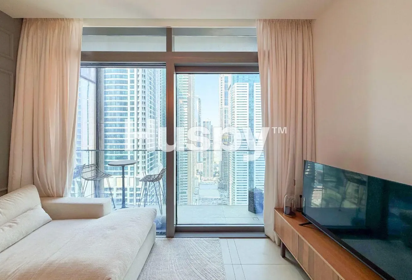Upgraded | Vacant | Fully Furnished