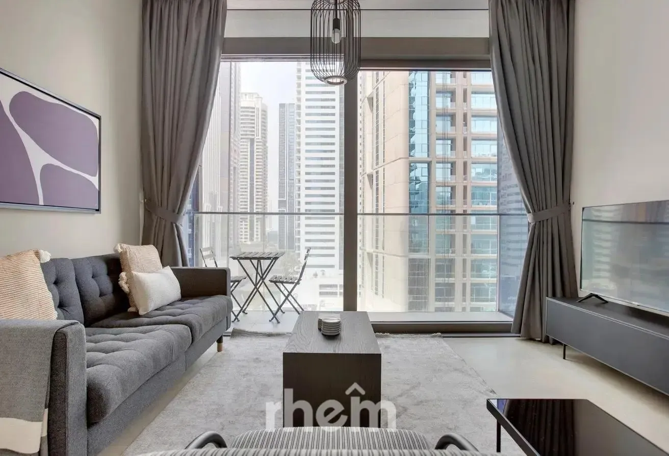 Exclusive | Vacant | Furnished