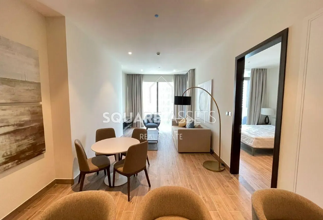 Luxuirous Unit | Furnished | High Floor