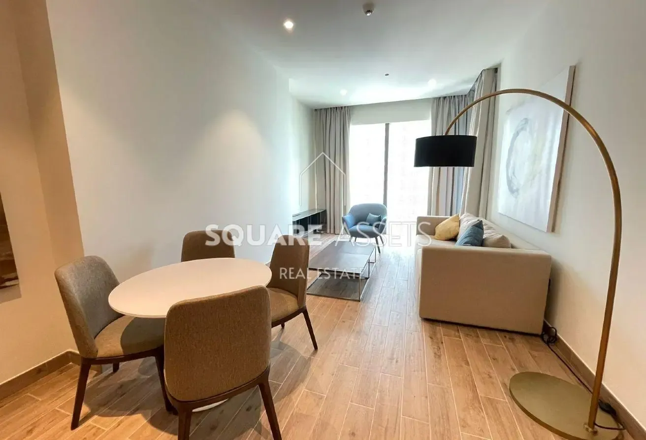 Luxuirous Unit | Furnished | High Floor