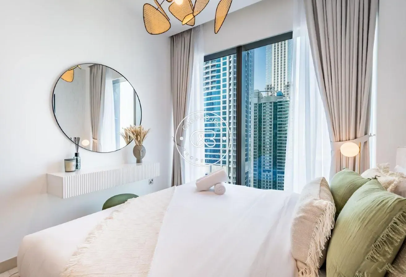 Elegant 1BR | Fully Furnished | City View
