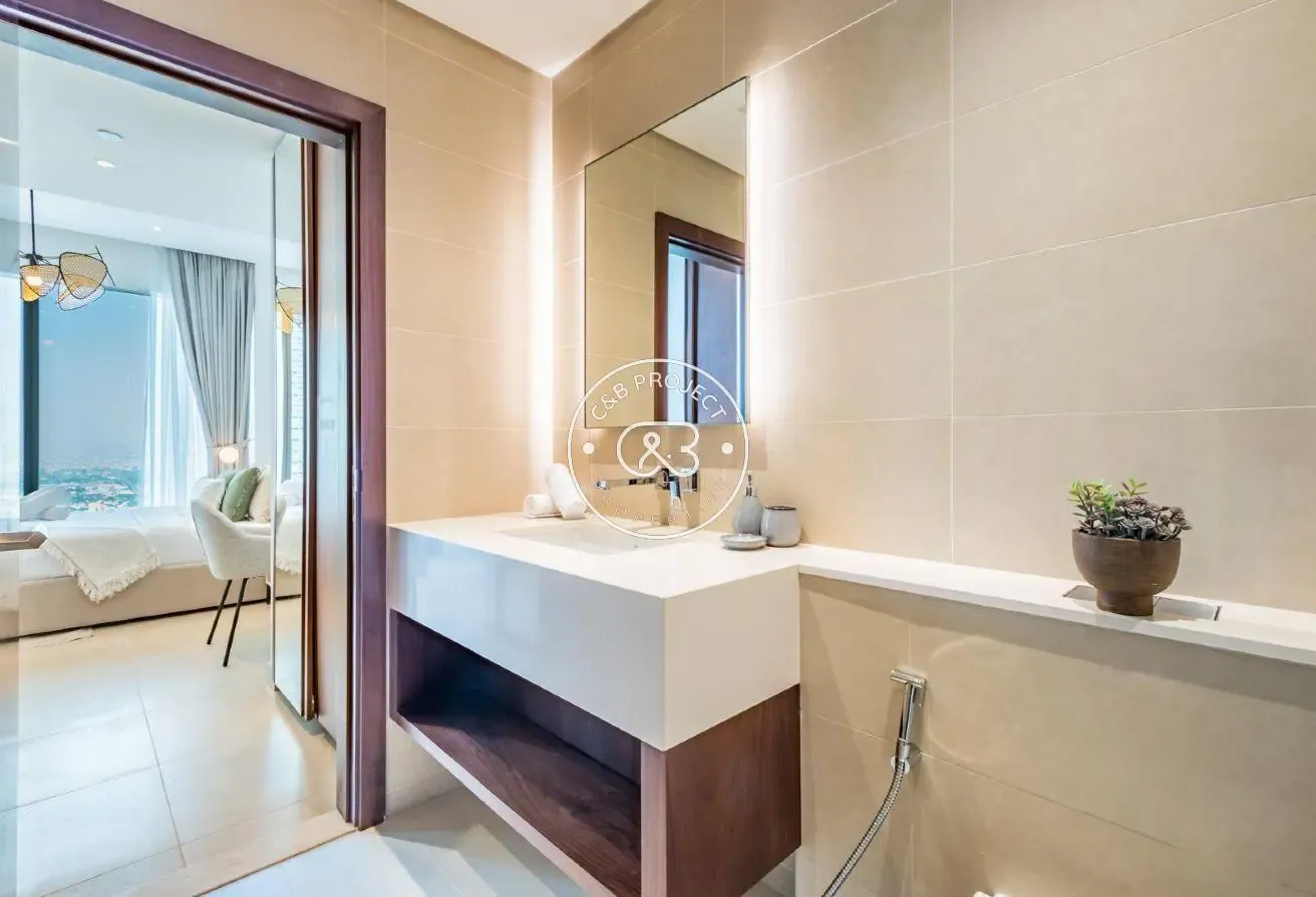 Elegant 1BR | Fully Furnished | City View