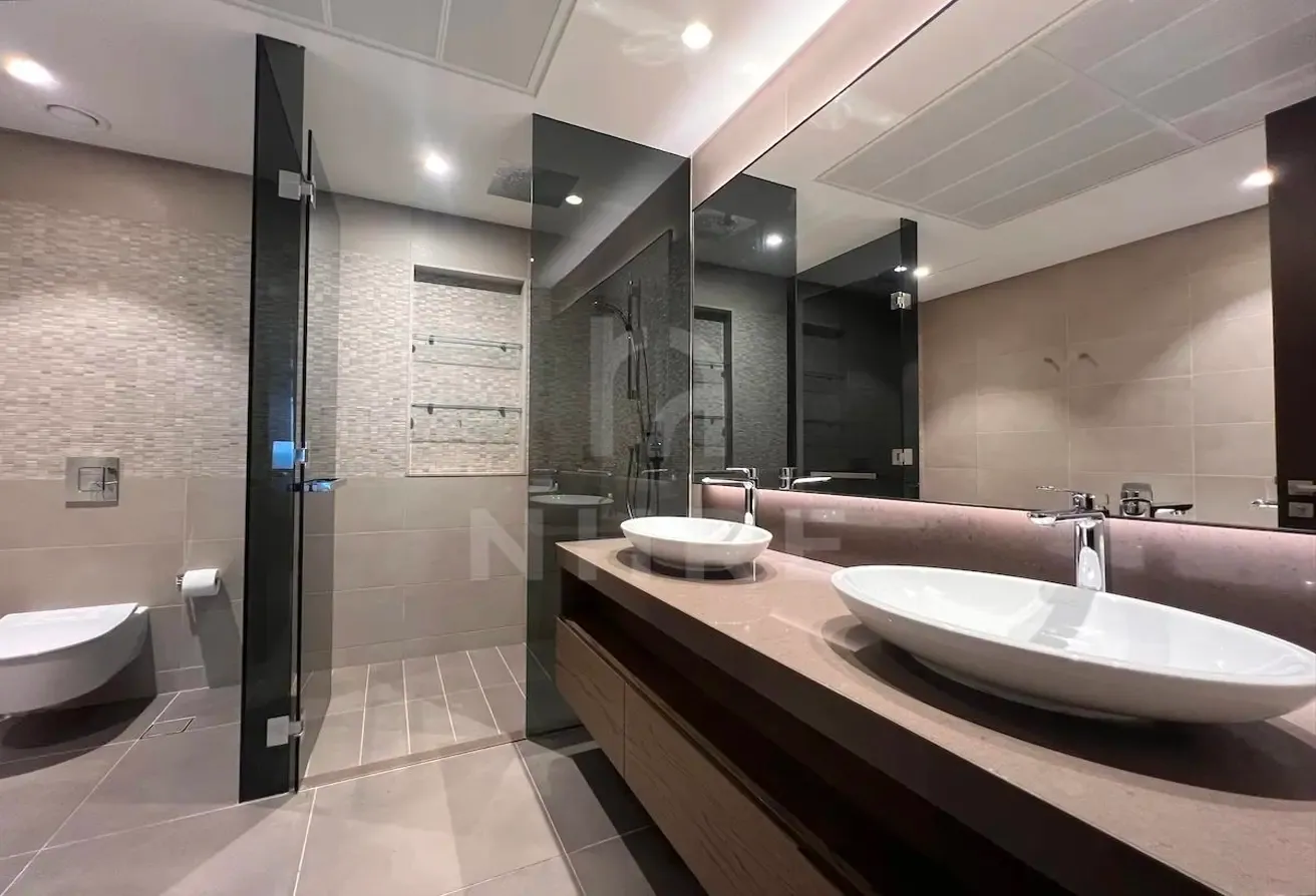 Vacant Soon | Furnished | Upgraded | Large Layout.