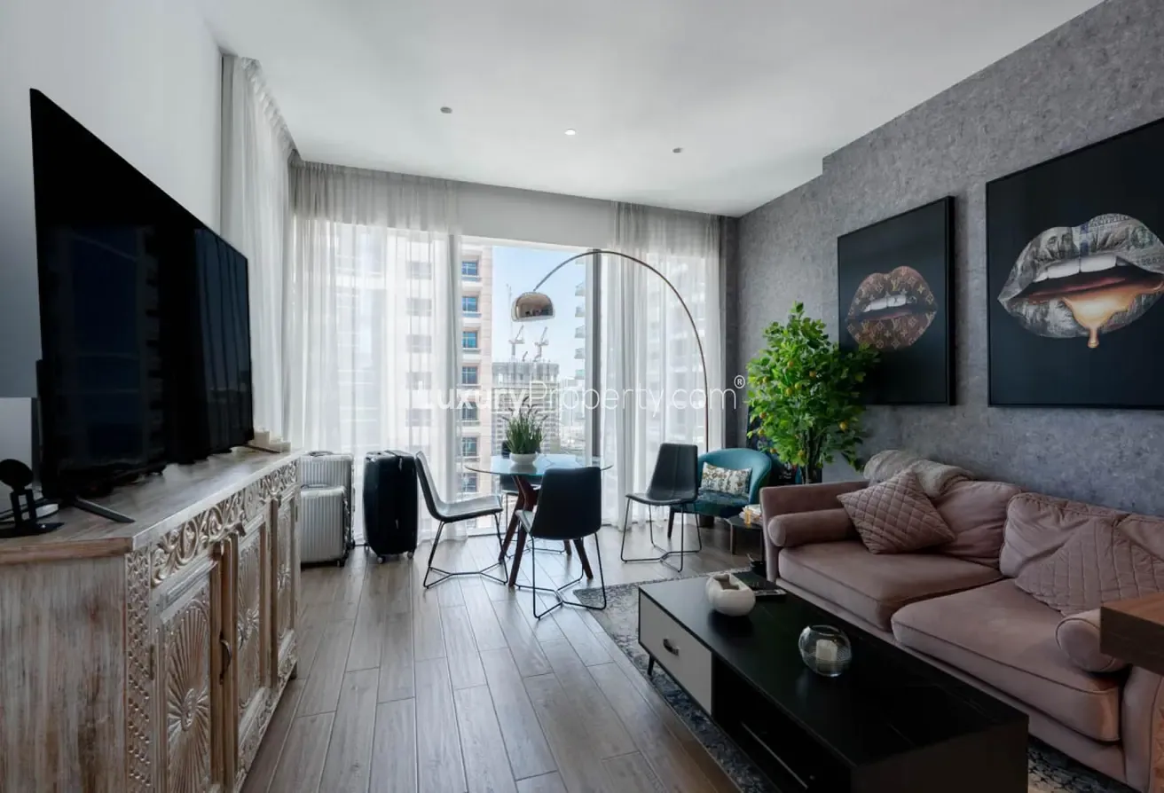 Premium | Designer Interiors | Vacant 1st of Sept