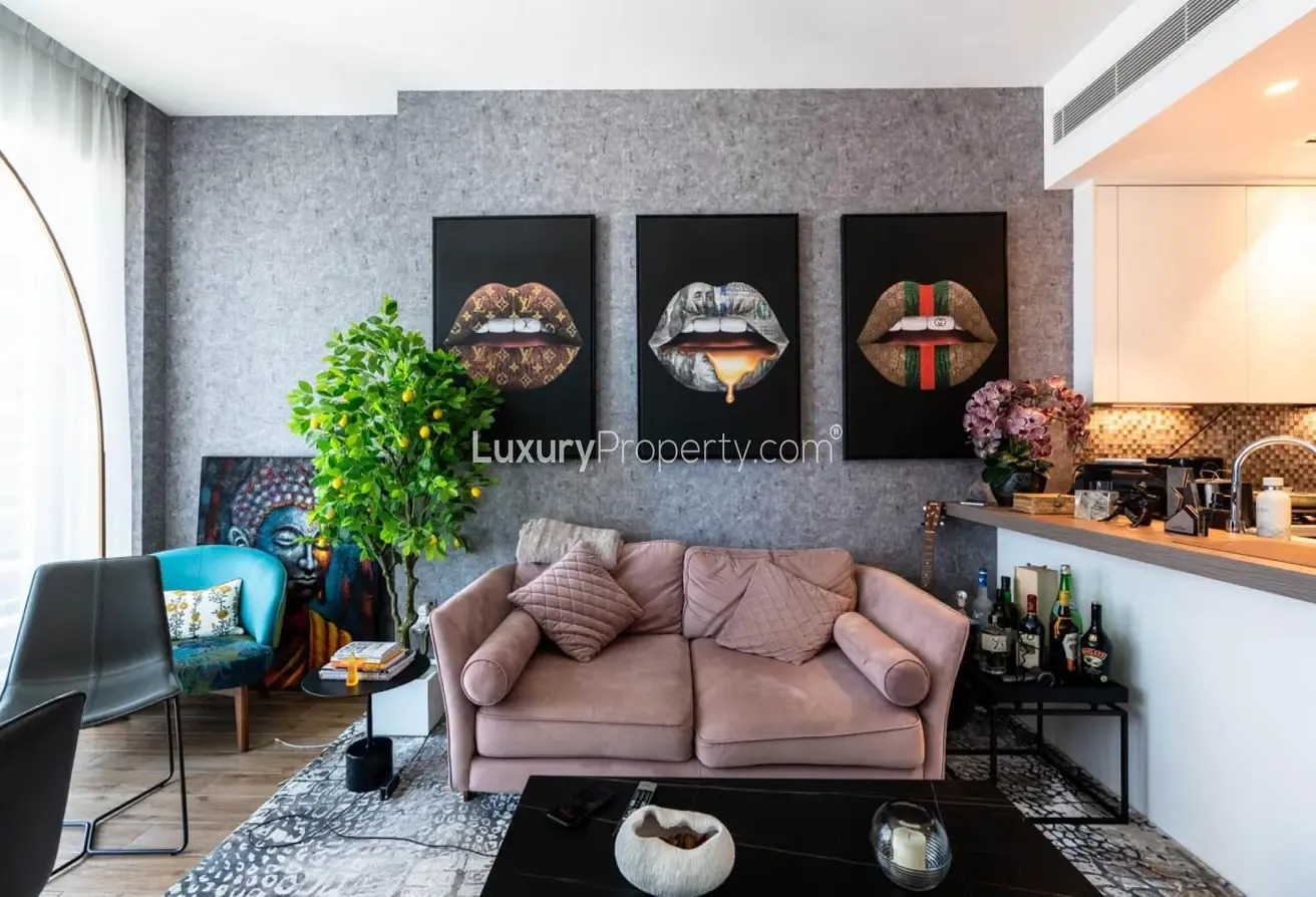 Premium | Designer Interiors | Vacant 1st of Sept
