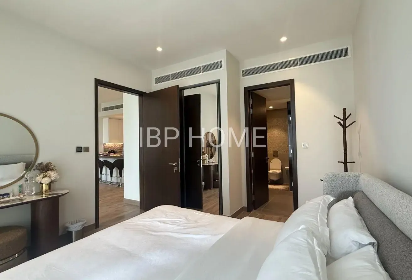 Rare Layout | Brand New Luxe Furniture | Pool View