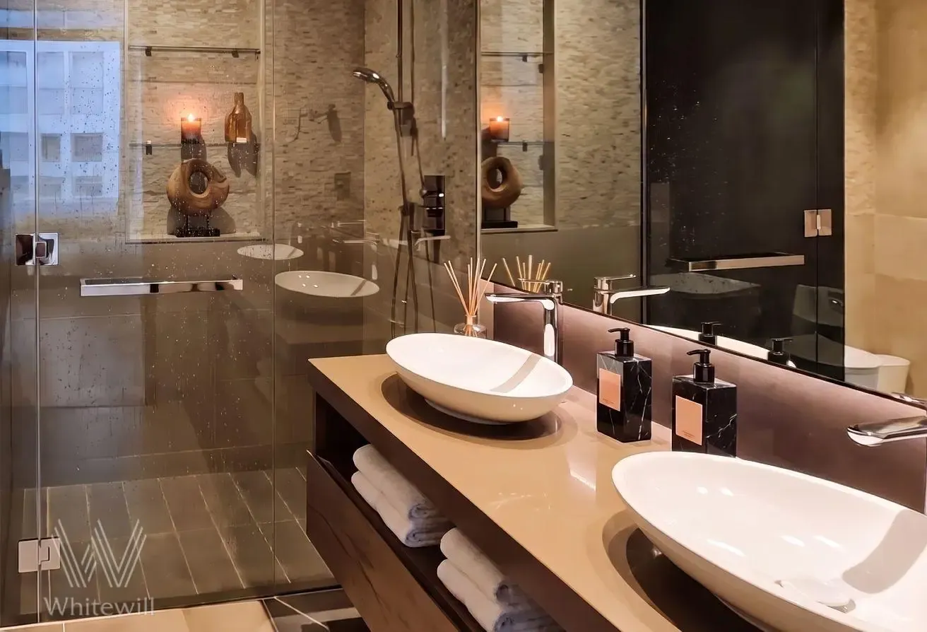 High Floor | Upgraded Interior | Luxury Furnished