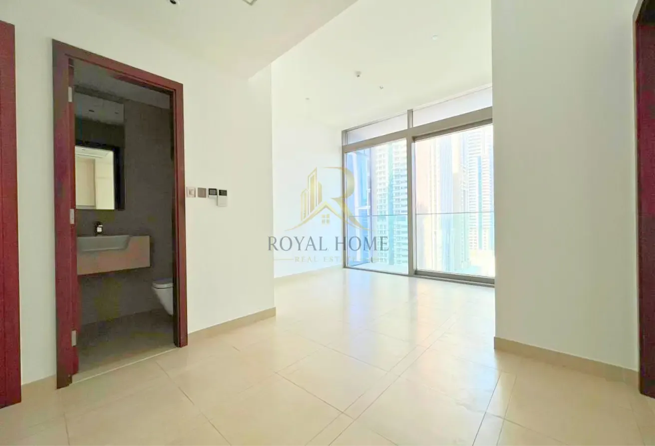 Contemporary Elegance | Exclusive Amenities