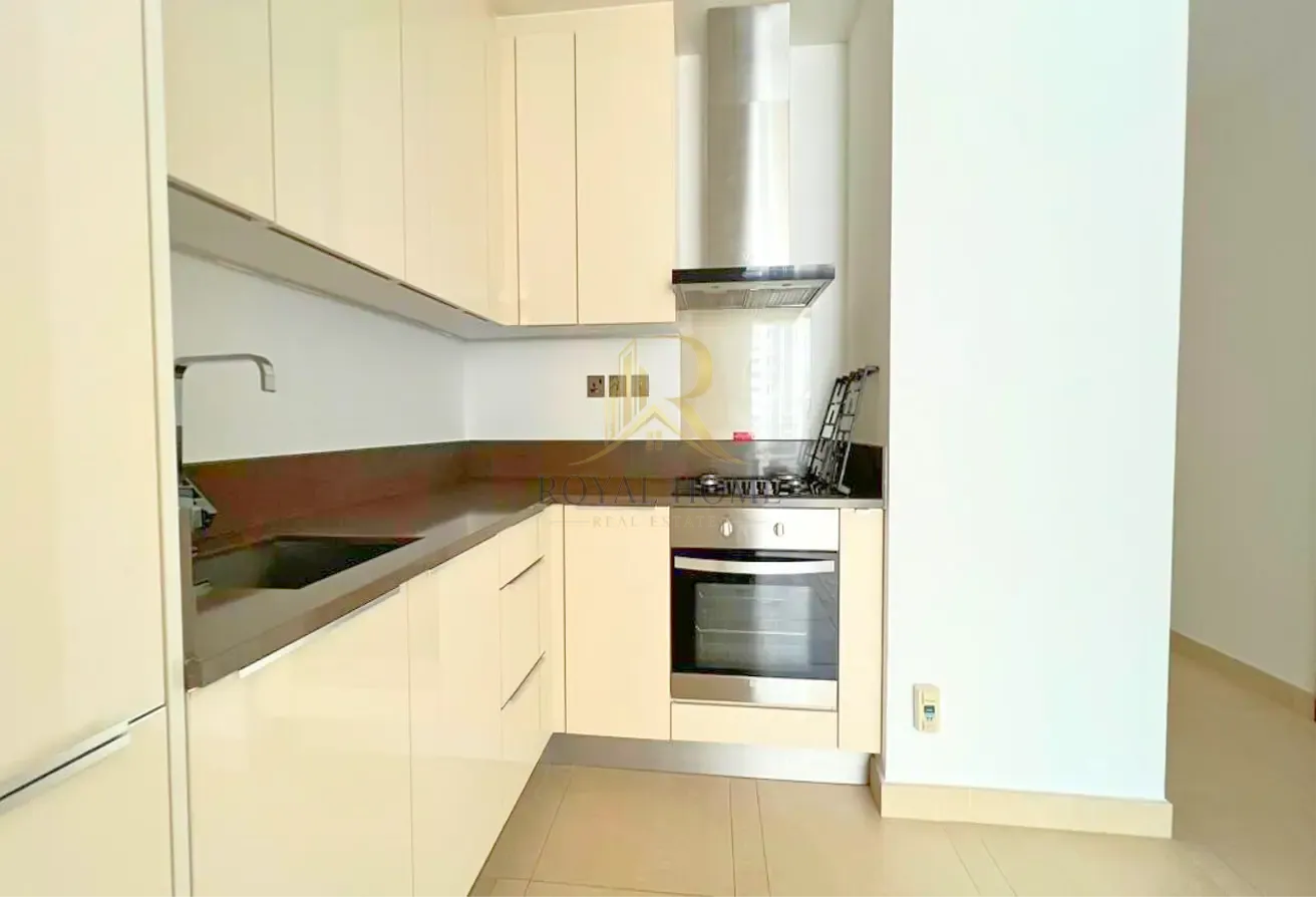Contemporary Elegance | Exclusive Amenities