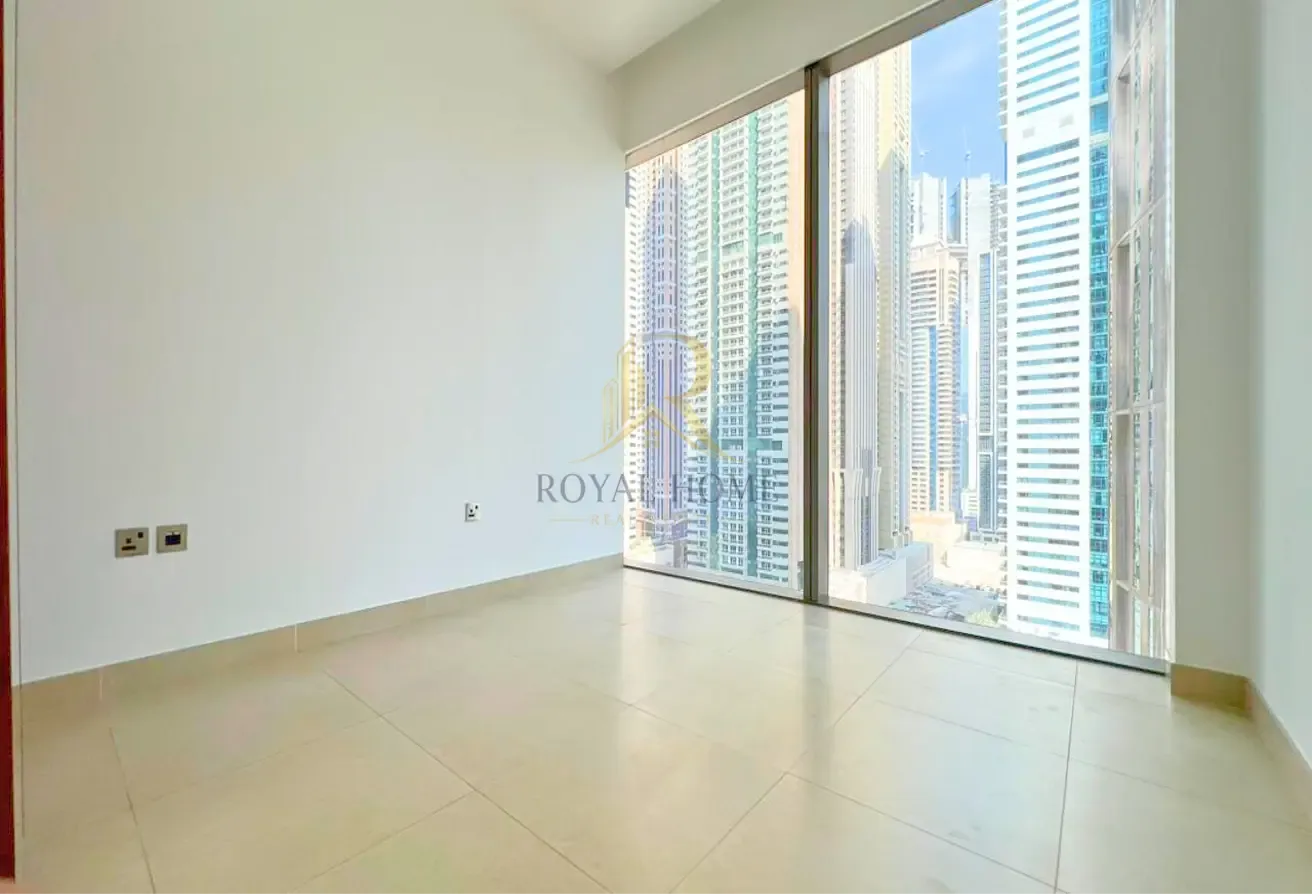 Contemporary Elegance | Exclusive Amenities