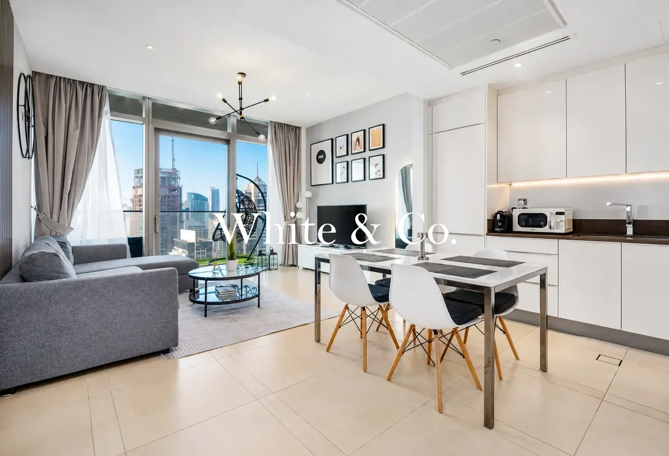 Fully Furnished | Marina View | Upgraded