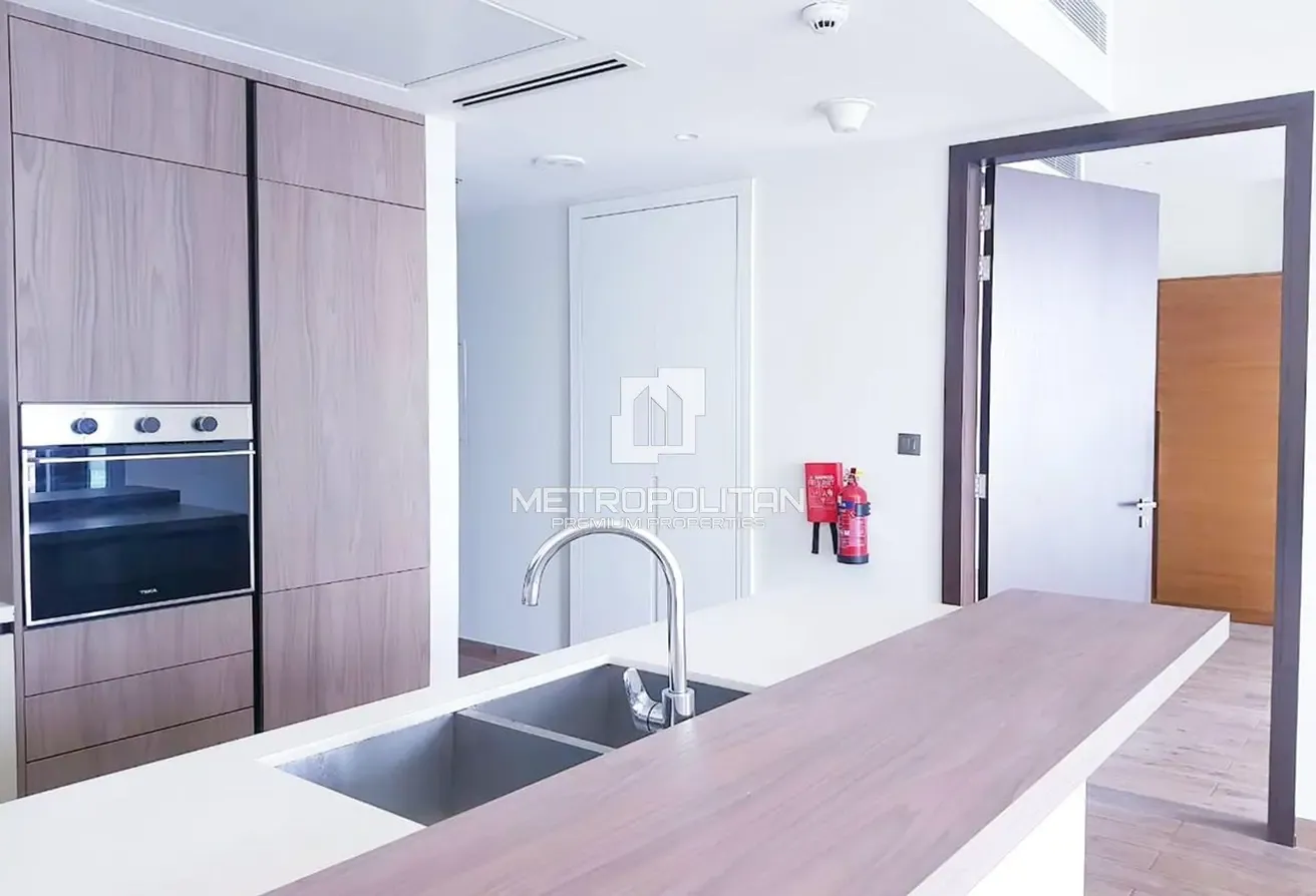 Bright & Spacious | Exclusive | Marina Lifestyle