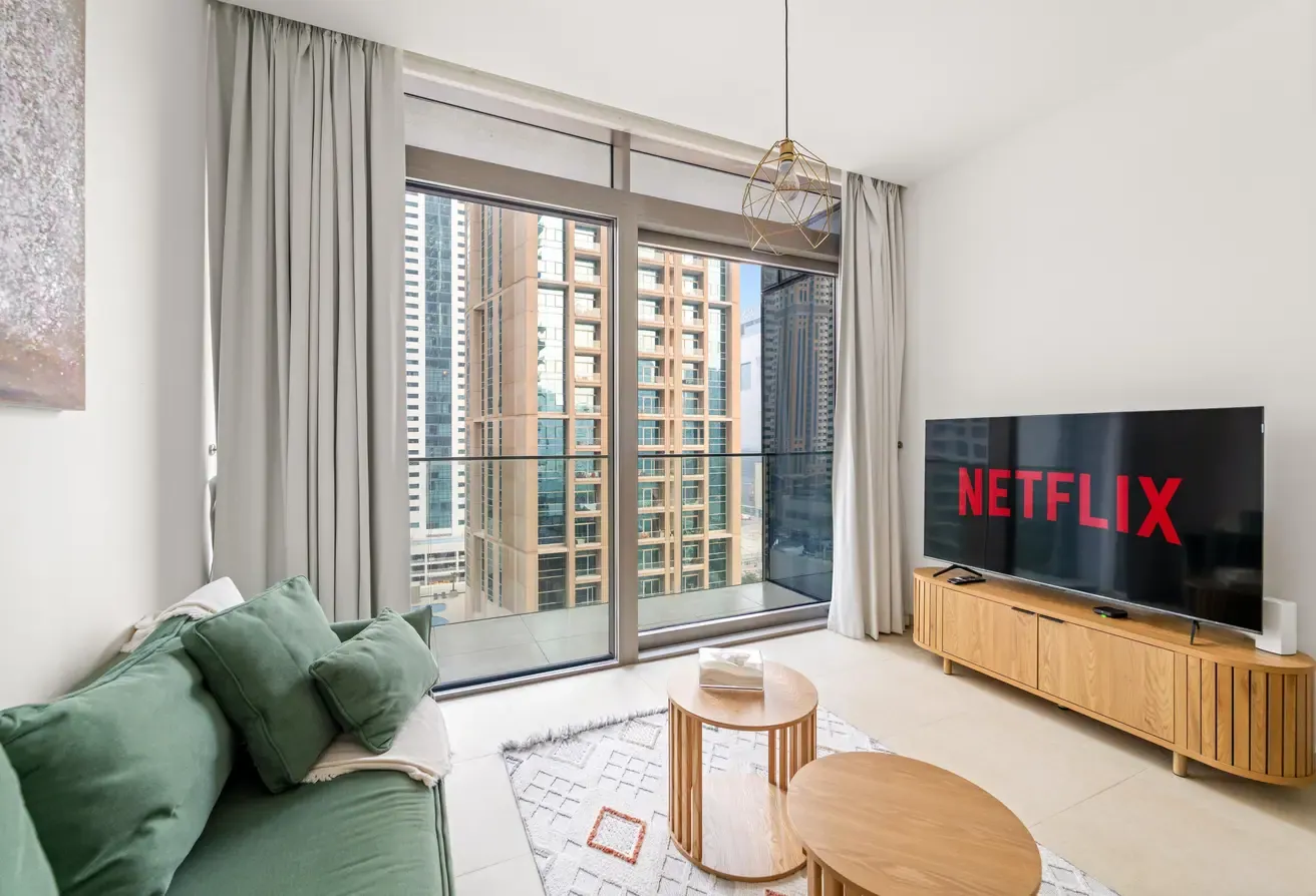 SUMMER DEAL | ALL BILLS INCLUDED I SKYLINE VIEWS