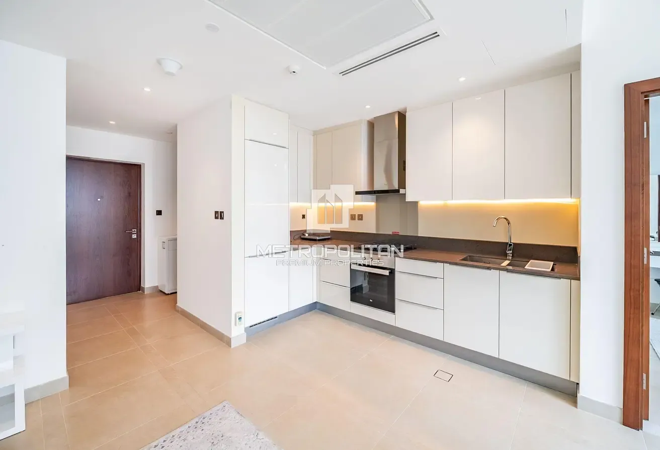Luxurious | Fully Furnished | Iconic Marina View