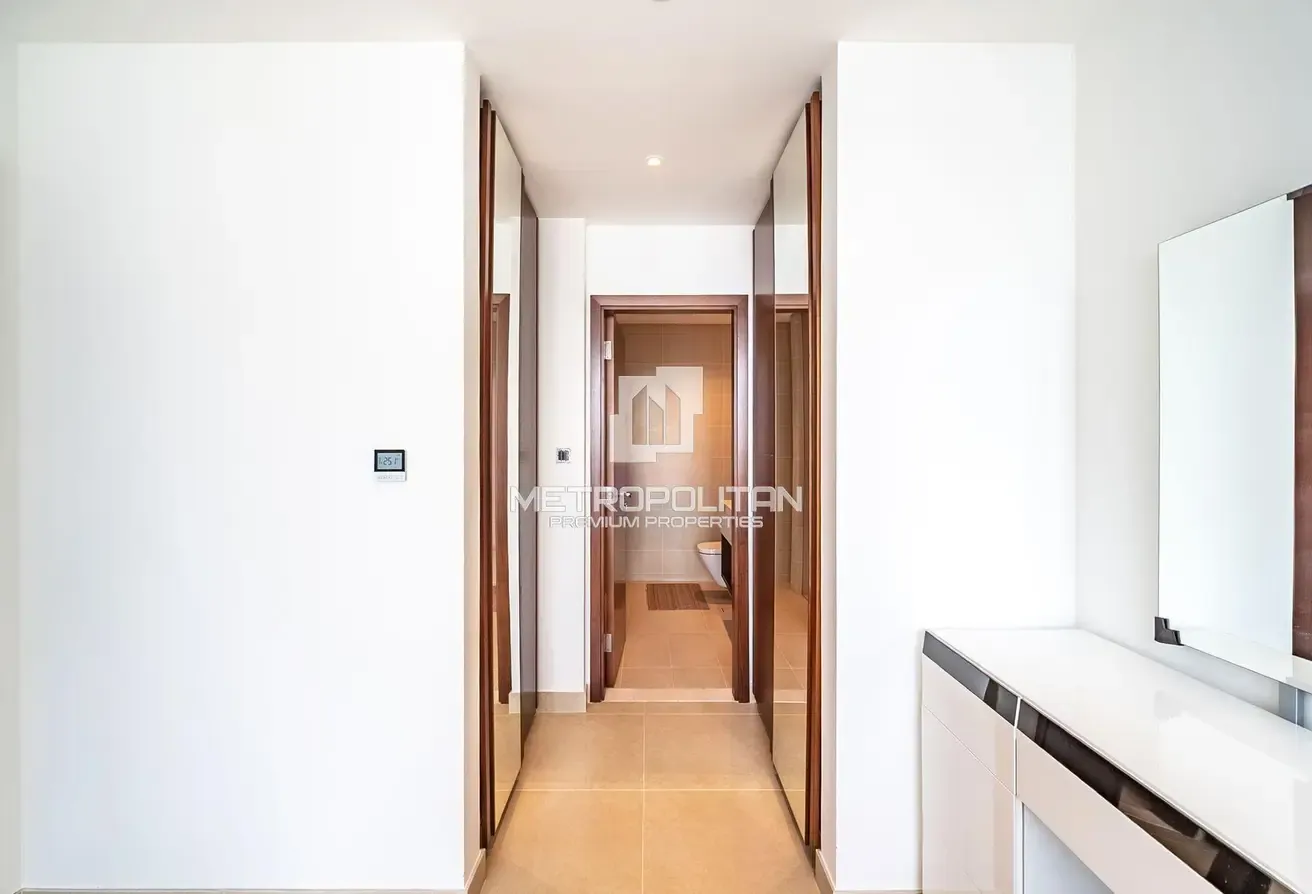 Luxurious | Fully Furnished | Iconic Marina View