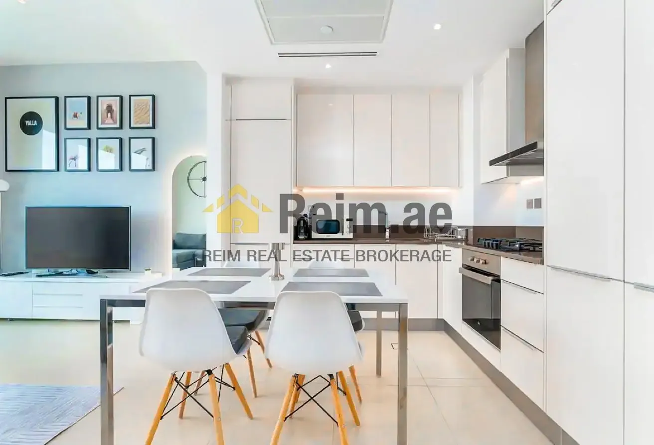 Full Lake & Marina View | High Floor | Upgraded