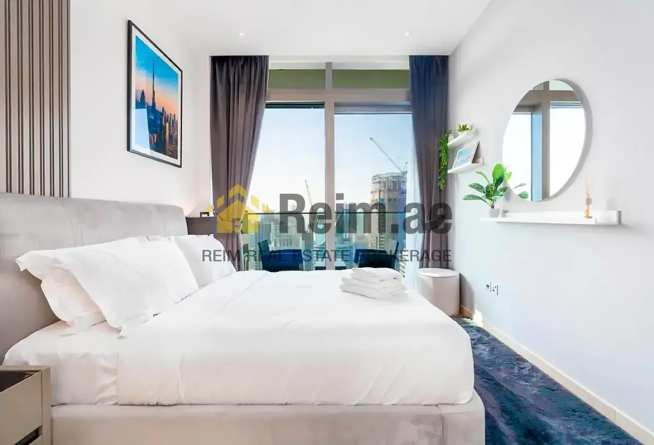 Full Lake & Marina View | High Floor | Upgraded