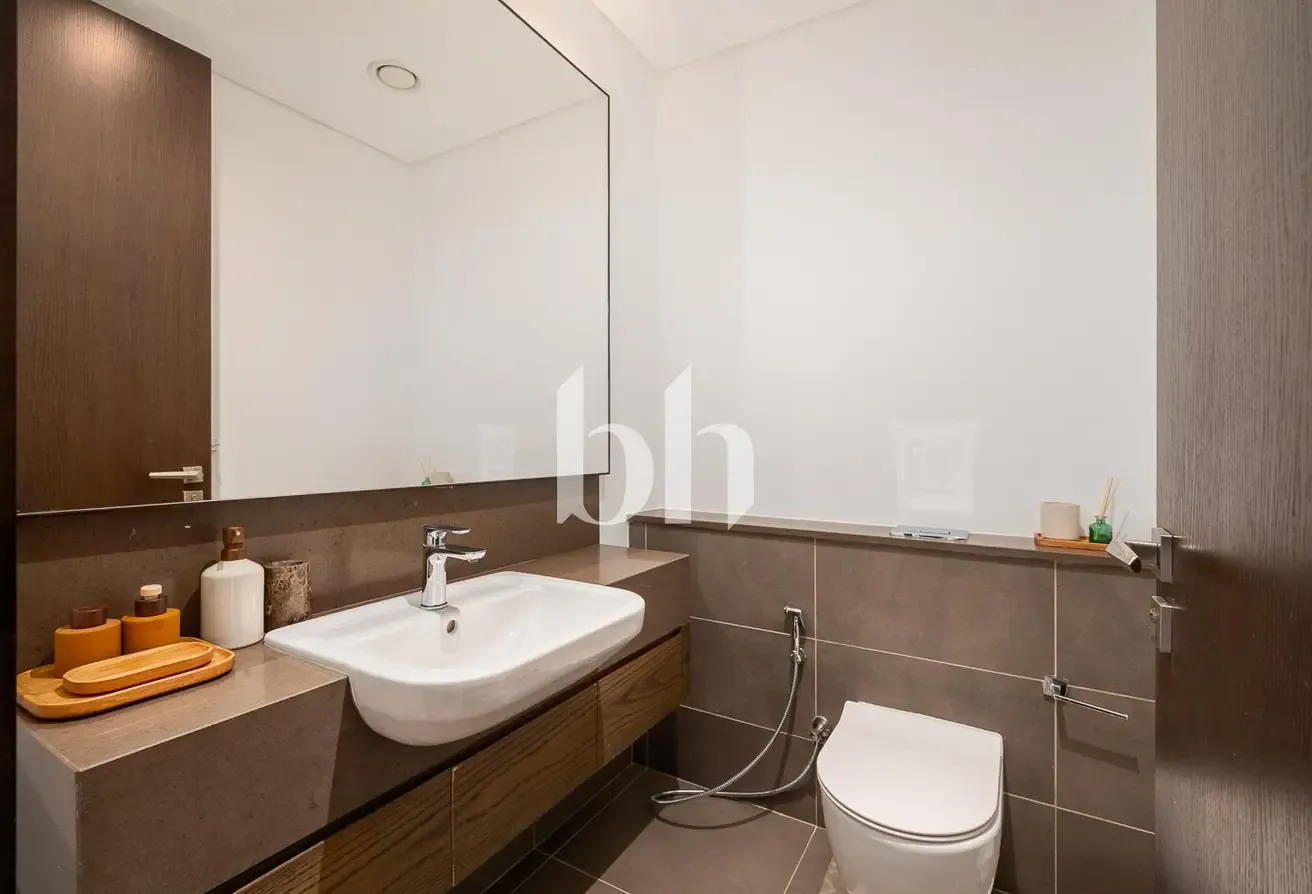 Vacant | Fully Furnished | Marina View