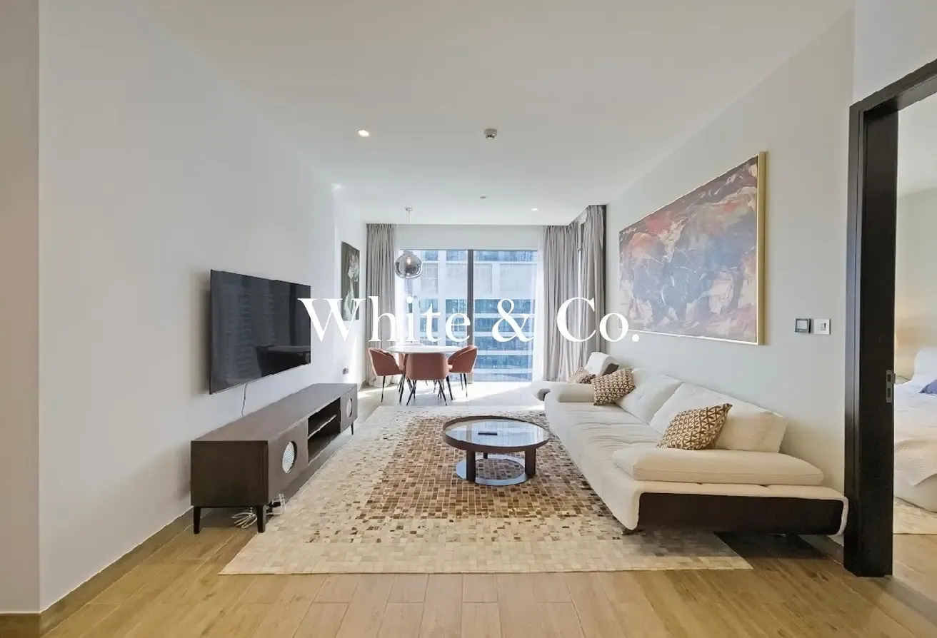 Fully Upgraded | Vacant | Fully Furnished