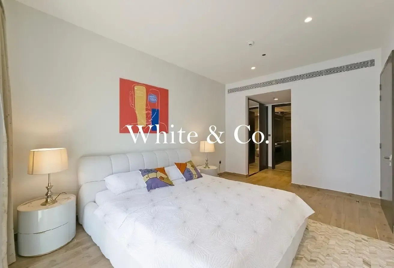 Fully Upgraded | Vacant | Fully Furnished