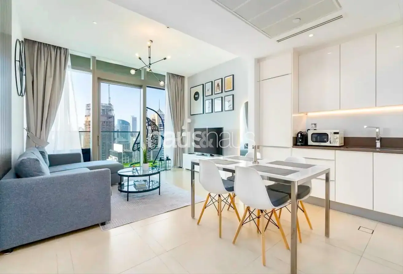 Stunning Views | High Floor | Luxury 1 Bed