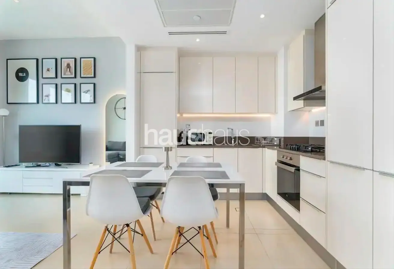 Stunning Views | High Floor | Luxury 1 Bed