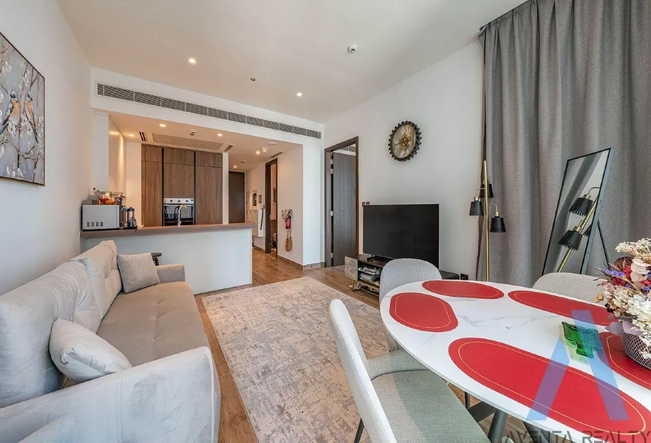 Fully Furnished | Mariott Facing |Practical Layout