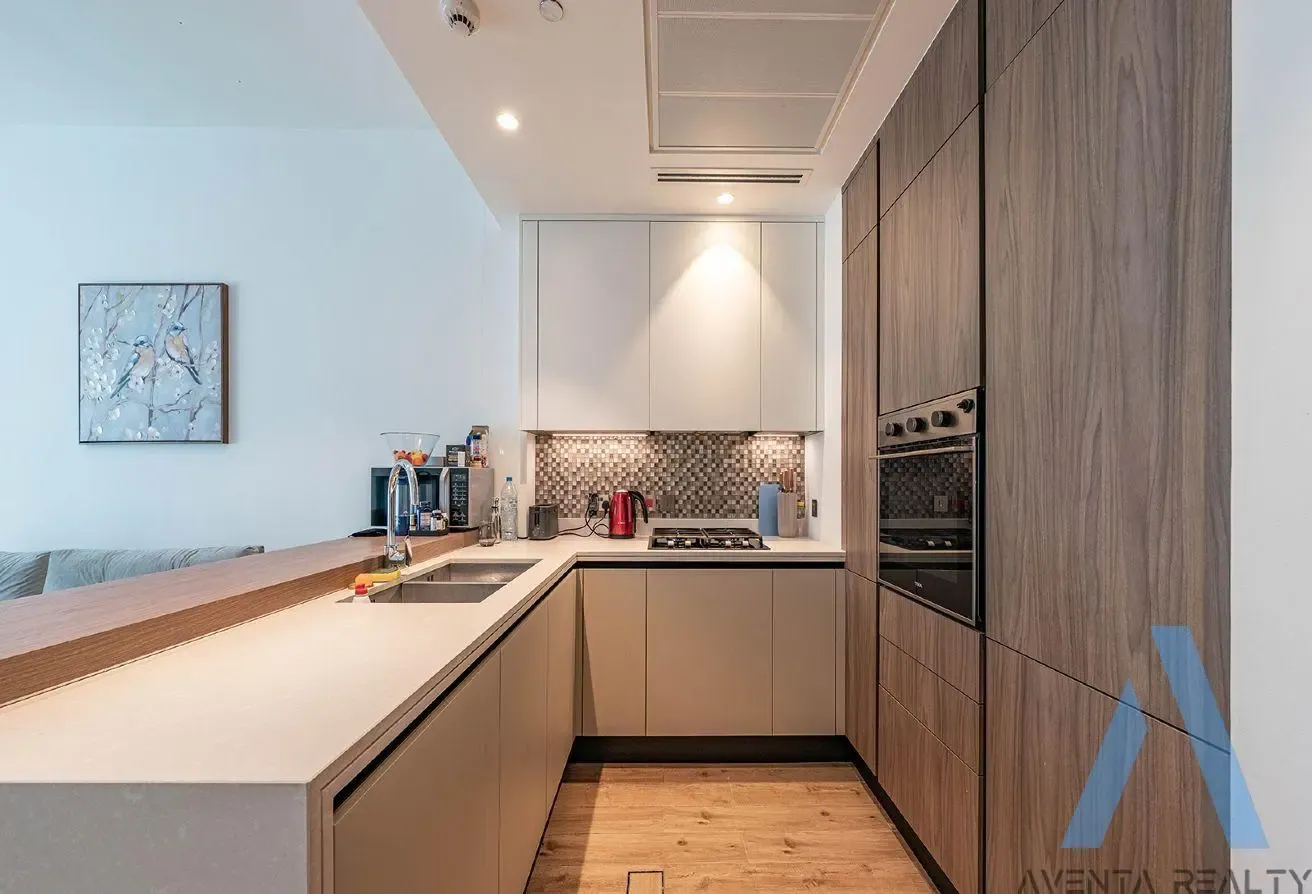 Fully Furnished | Mariott Facing |Practical Layout