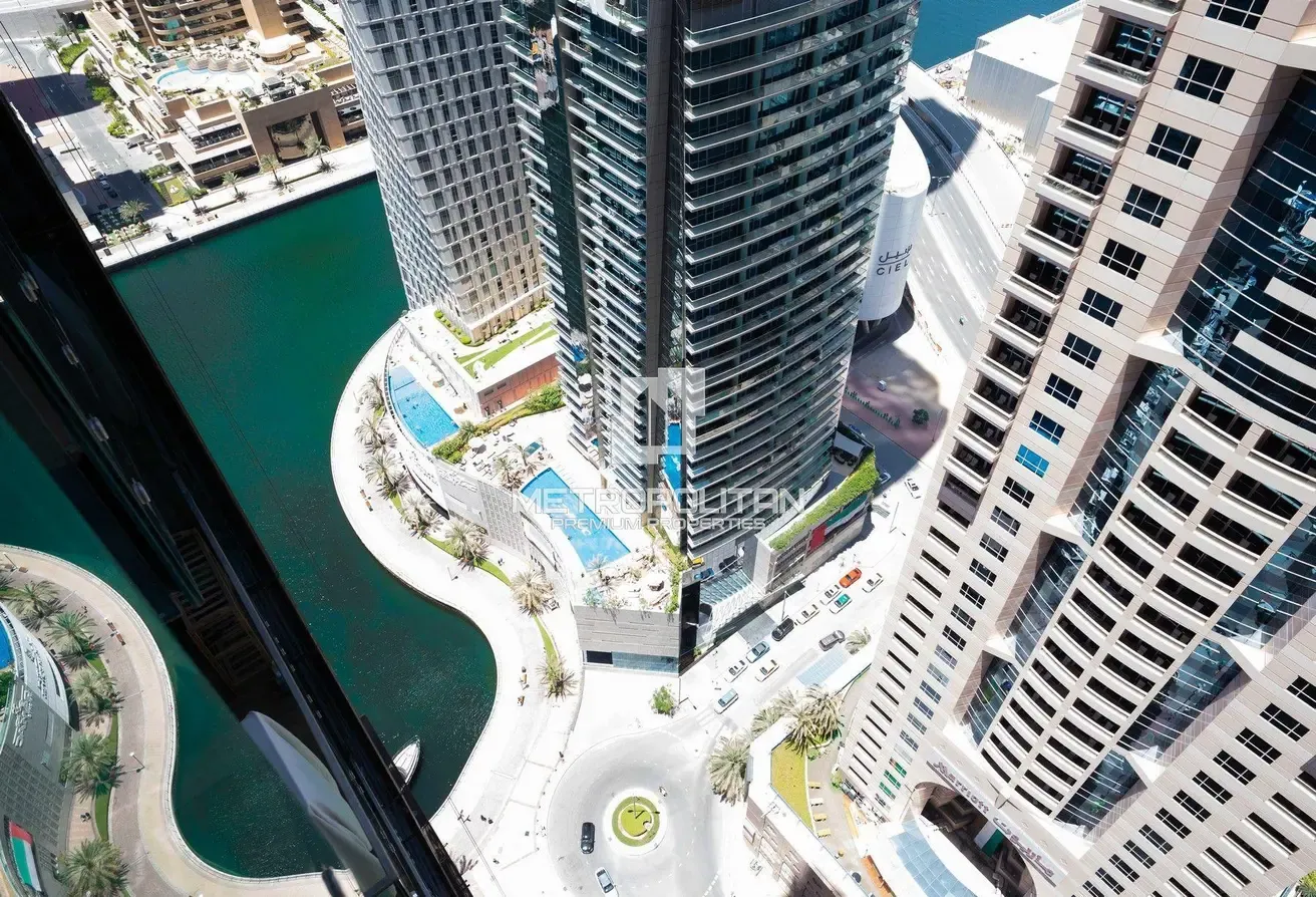 Elite Branded Living |Marina View |Generous Space