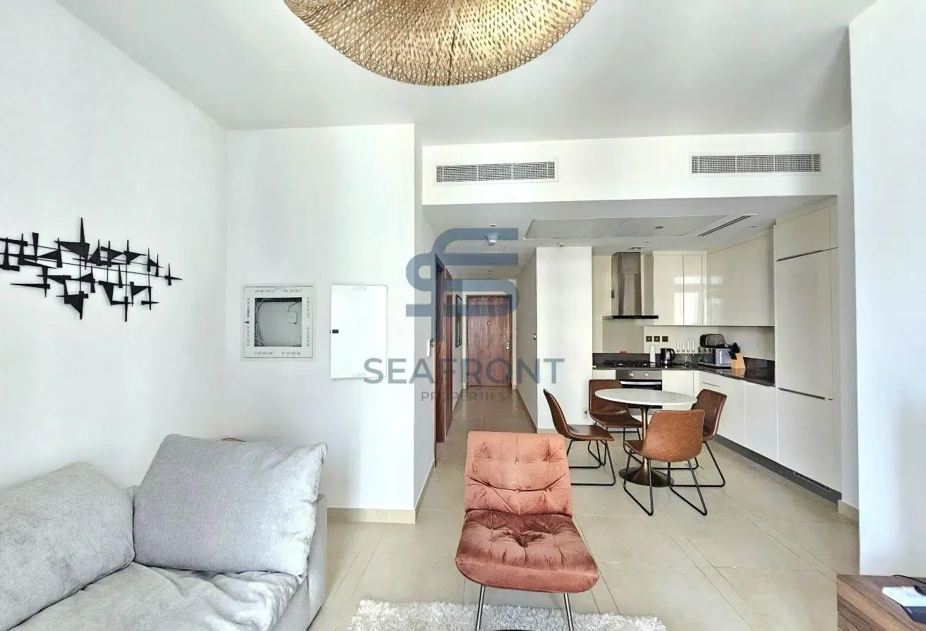 1 BR | Spacious Unit | Ready to Move