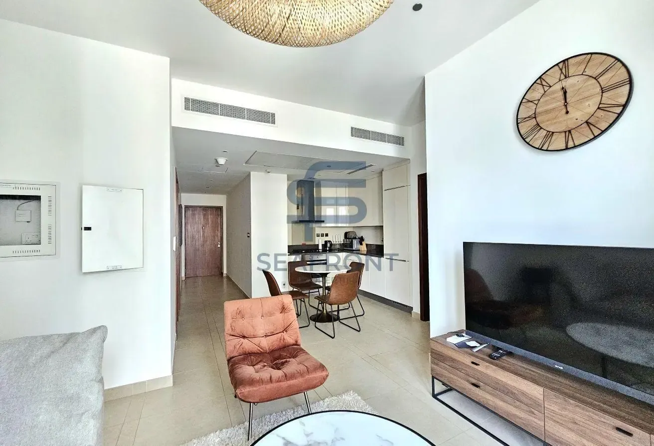 1 BR | Spacious Unit | Ready to Move