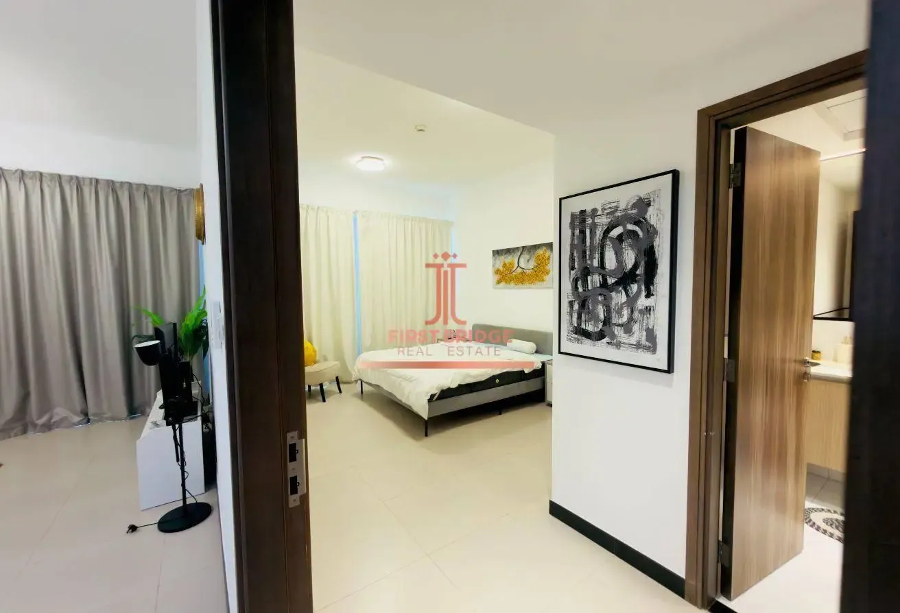 Furnished| Vacant| Community Living