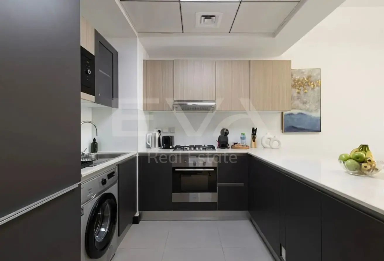 FULLY FURNISHED | PRIME LOCATION | POOL VIEW
