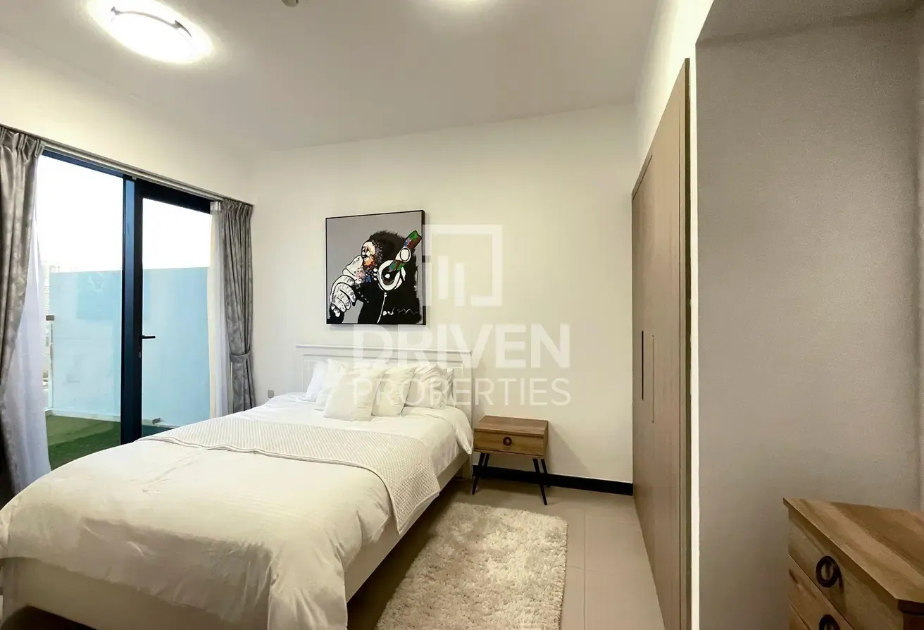 Huge Terrace | Investor Deal | Tranquil Community